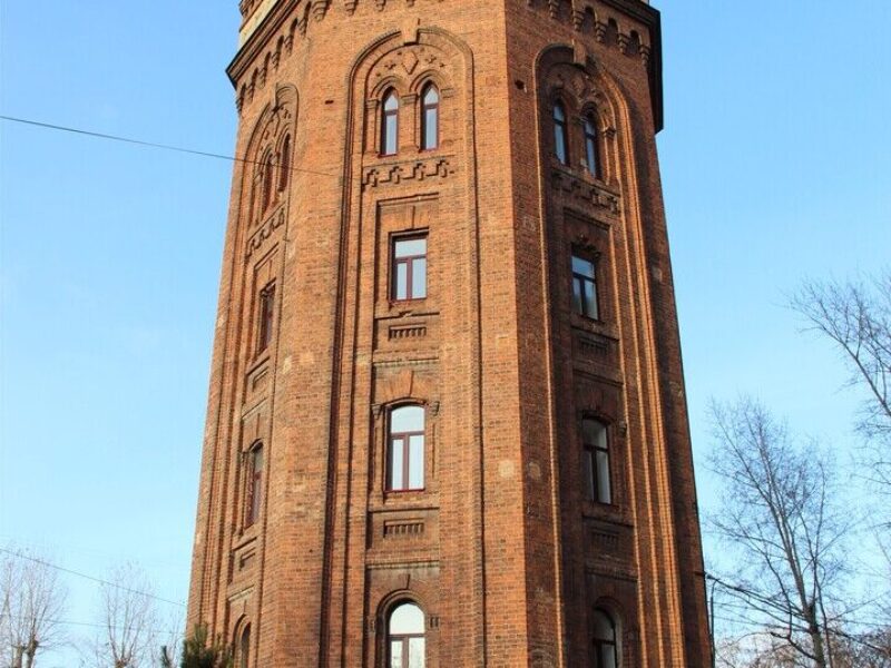 Установка окон для башни в Томске